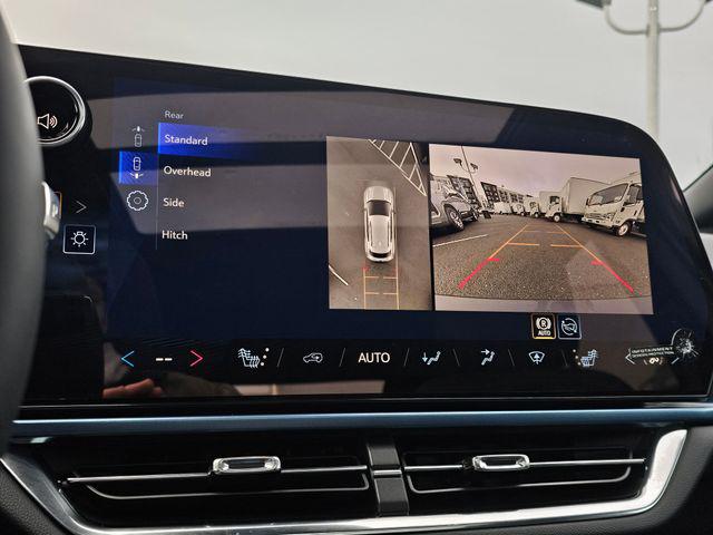 2026 Chevrolet Equinox LT2 w/PDE