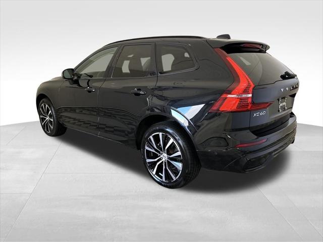 2024 Volvo XC60 B5 Plus Dark Theme