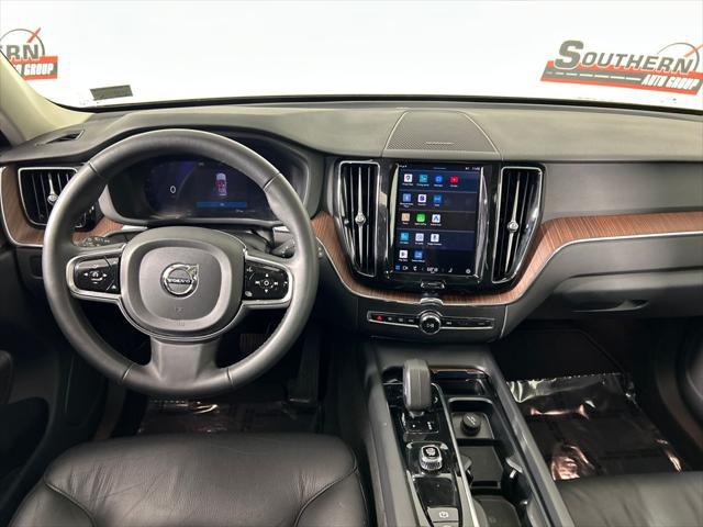 2024 Volvo XC60 B5 Plus Dark Theme