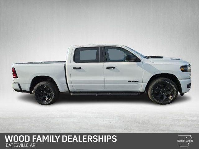 2026 Ram 1500 Express Crew Cab 4x4 5'7" Box