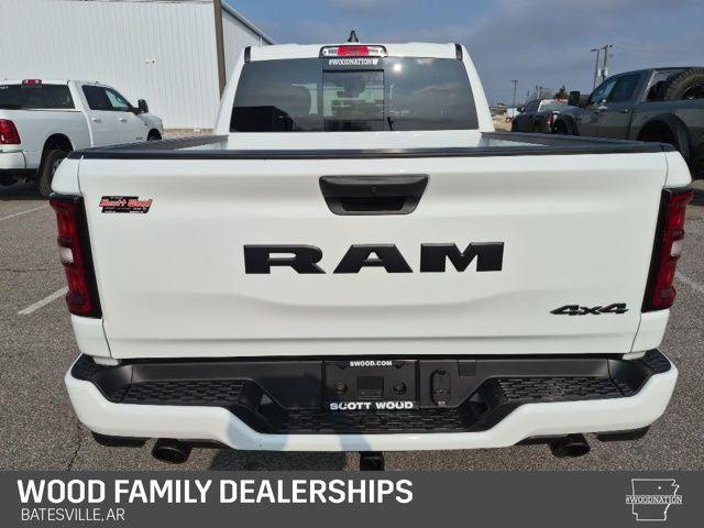 2026 Ram 1500 Express Crew Cab 4x4 5'7" Box