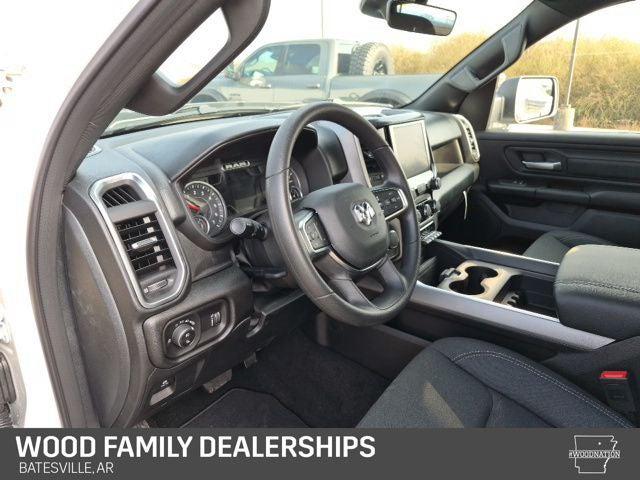 2026 Ram 1500 Express Crew Cab 4x4 5'7" Box
