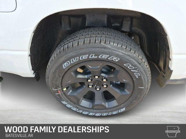 2026 Ram 1500 Express Crew Cab 4x4 5'7" Box
