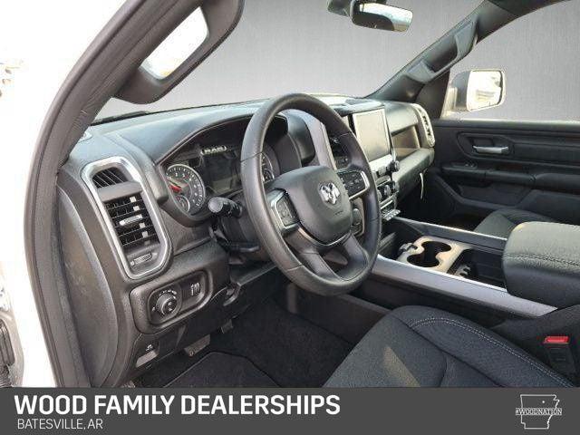 2026 Ram 1500 Express Crew Cab 4x4 5'7" Box