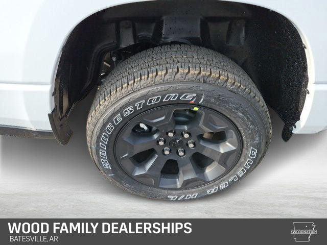 2026 Ram 1500 Express Crew Cab 4x4 5'7" Box