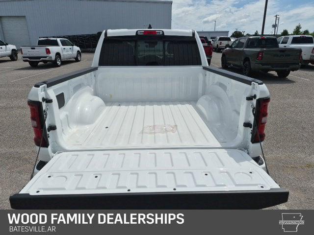 2026 Ram 1500 Express Crew Cab 4x4 57 Box