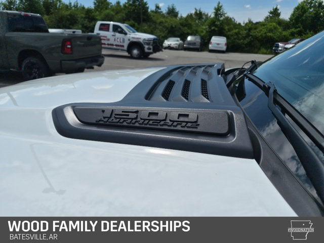 2026 Ram 1500 Express Crew Cab 4x4 57 Box