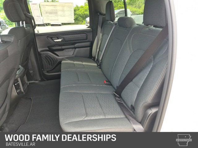2026 Ram 1500 Express Crew Cab 4x4 57 Box