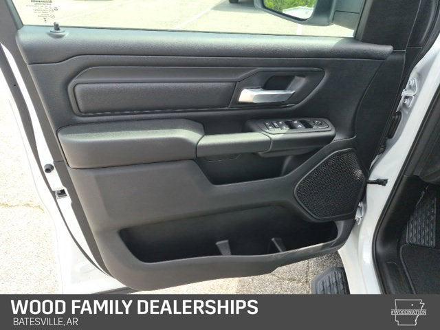 2026 Ram 1500 Express Crew Cab 4x4 57 Box