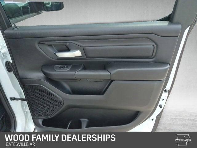 2026 Ram 1500 Express Crew Cab 4x4 57 Box