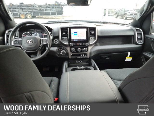 2026 Ram 1500 Express Crew Cab 4x4 57 Box