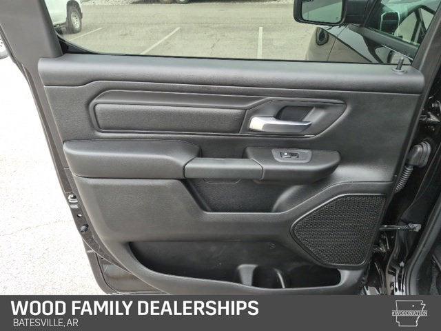 2026 Ram 1500 Express Crew Cab 4x4 57 Box