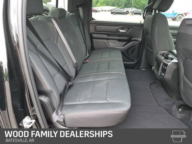 2026 Ram 1500 Express Crew Cab 4x4 57 Box