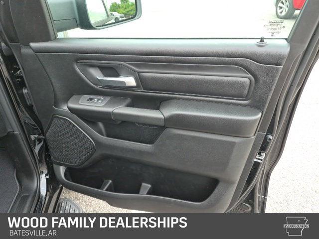 2026 Ram 1500 Express Crew Cab 4x4 57 Box