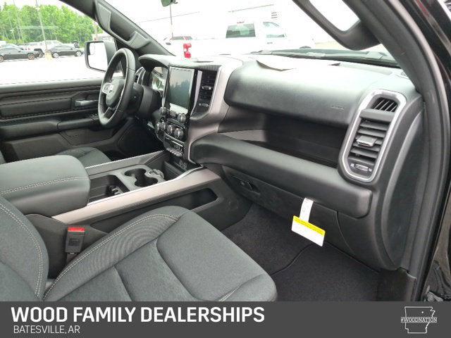 2026 Ram 1500 Express Crew Cab 4x4 57 Box