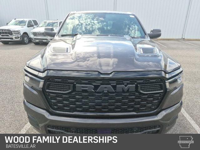 2026 Ram 1500 Express Crew Cab 4x4 5'7" Box