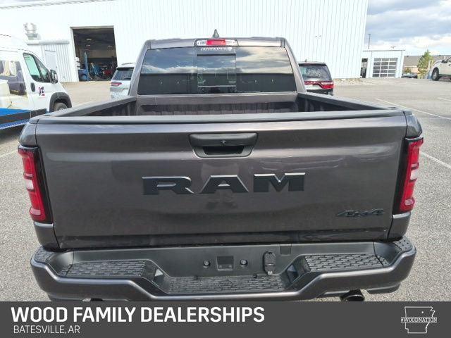 2026 Ram 1500 Express Crew Cab 4x4 5'7" Box