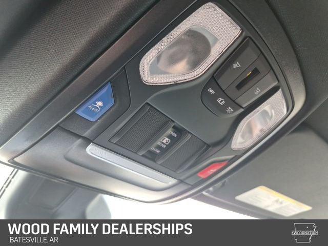 2026 Ram 1500 Express Crew Cab 4x4 5'7" Box