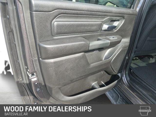2026 Ram 1500 Express Crew Cab 4x4 5'7" Box