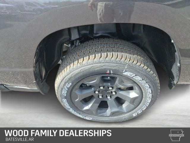 2026 Ram 1500 Express Crew Cab 4x4 5'7" Box