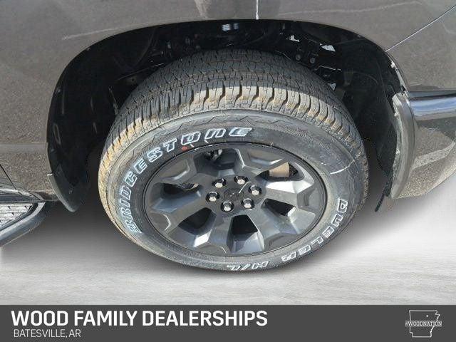 2026 Ram 1500 Express Crew Cab 4x4 5'7" Box