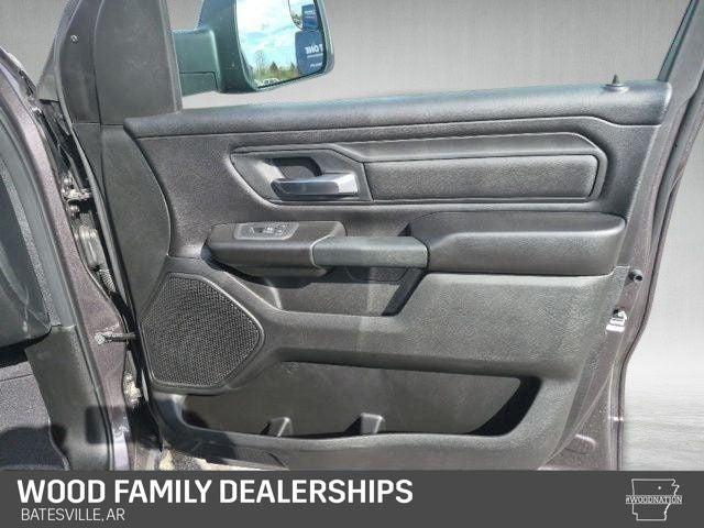2026 Ram 1500 Express Crew Cab 4x4 5'7" Box