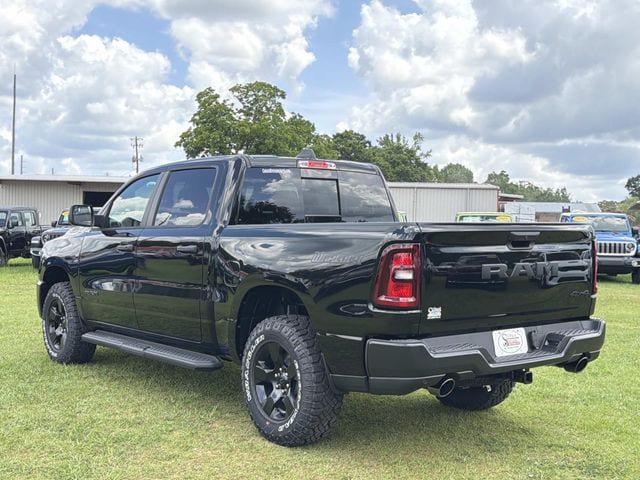 2026 Ram 1500 Warlock Crew Cab 4x4 5'7" Box
