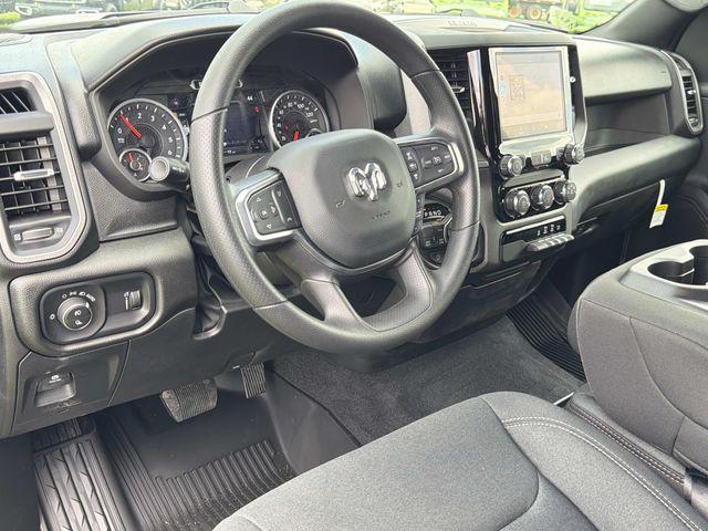 2026 Ram 1500 Warlock Crew Cab 4x4 5'7" Box