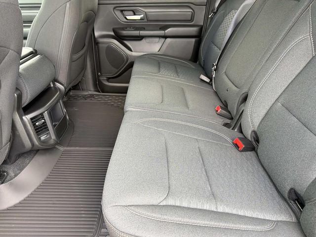 2026 Ram 1500 Warlock Crew Cab 4x4 5'7" Box