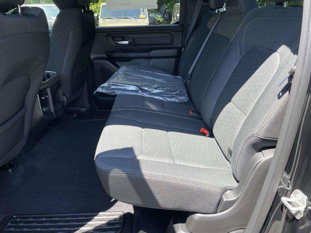 2026 Ram 1500 Express Crew Cab 4x4 57 Box