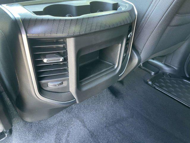 2026 Ram 1500 Express Crew Cab 4x4 57 Box