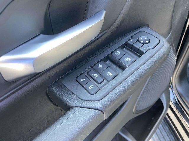 2026 Ram 1500 Express Crew Cab 4x4 57 Box