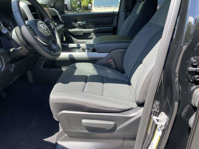 2026 Ram 1500 Express Crew Cab 4x4 57 Box