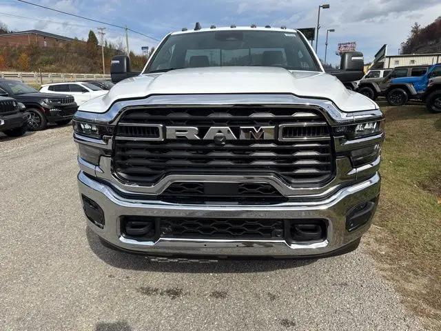 2026 Ram 3500 Tradesman Regular Cab 4x4 8' Box