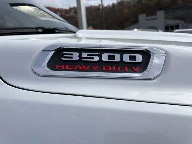2026 Ram 3500 Tradesman Regular Cab 4x4 8' Box