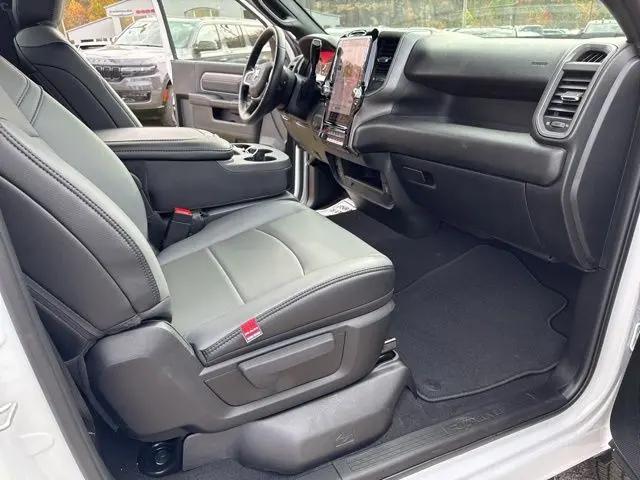2026 Ram 3500 Tradesman Regular Cab 4x4 8' Box
