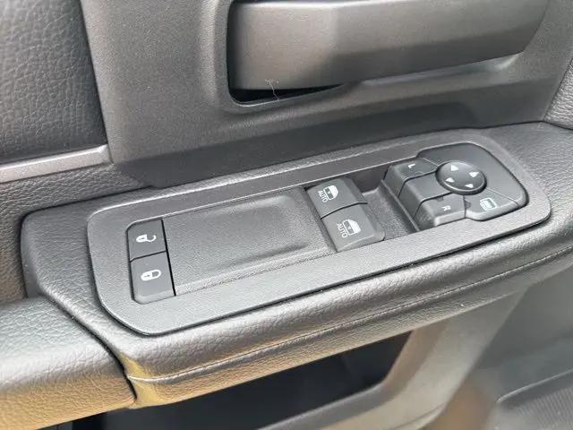2026 Ram 3500 Tradesman Regular Cab 4x4 8' Box