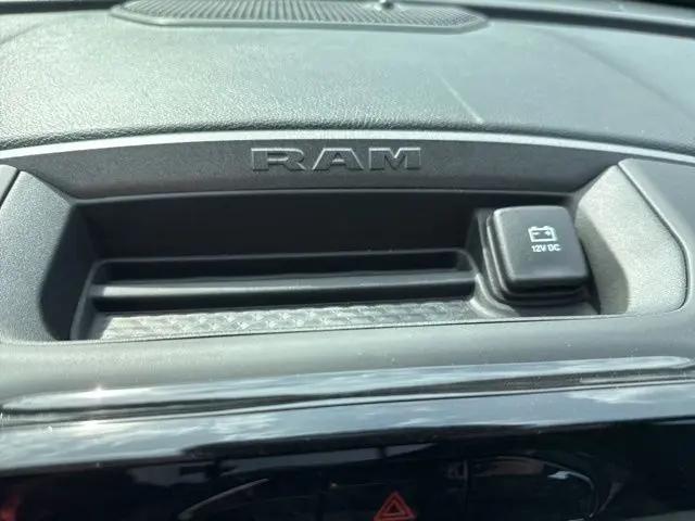 2026 Ram 3500 Tradesman Regular Cab 4x4 8' Box