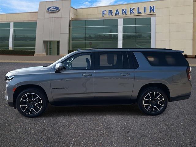 2022 Chevrolet Suburban 4WD RST