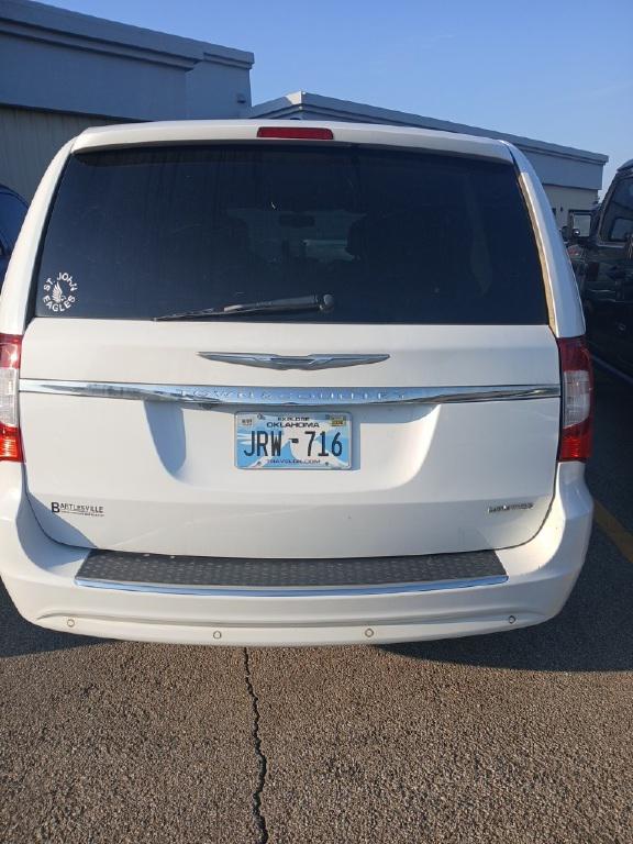 2016 Chrysler Town and Country Limited