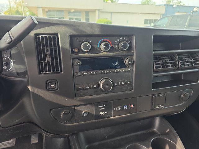 2016 Chevrolet Express LT