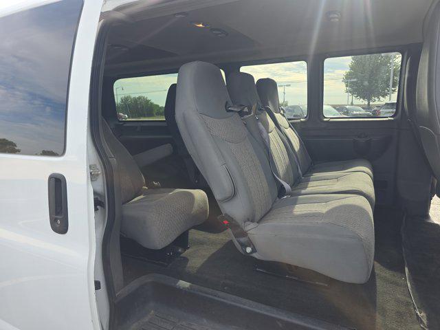 2016 Chevrolet Express LT
