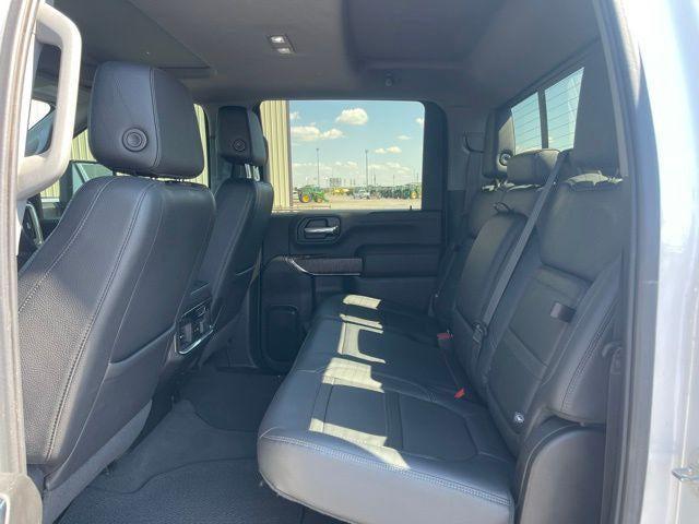 2023 GMC Sierra 2500HD 4WD Crew Cab Standard Bed Denali