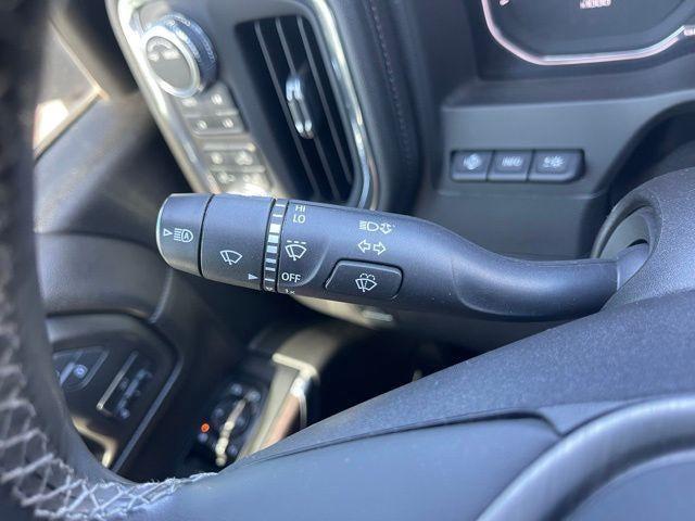 2023 GMC Sierra 2500HD 4WD Crew Cab Standard Bed Denali