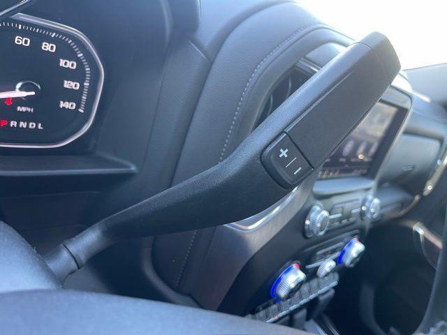 2023 GMC Sierra 2500HD 4WD Crew Cab Standard Bed Denali