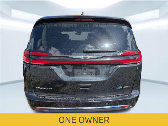 2022 Chrysler Pacifica Hybrid Touring L 2022 Chrysler Pacifica Hybrid Touring L