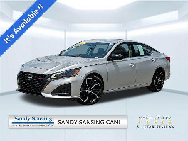 2023 Nissan Altima SR FWD