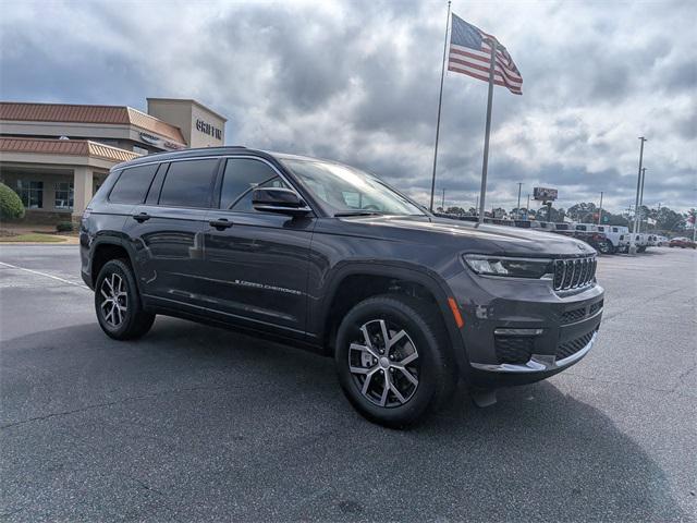 2025 Jeep Grand Cherokee GRAND CHEROKEE L LIMITED 4X4 2025 Jeep Grand Cherokee GRAND CHEROKEE L LIMITED 4X4