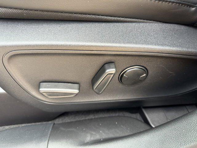 2024 Ford Escape ST-Line Select