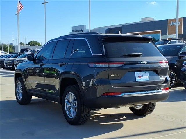 2025 Jeep Grand Cherokee GRAND CHEROKEE LAREDO X 4X2